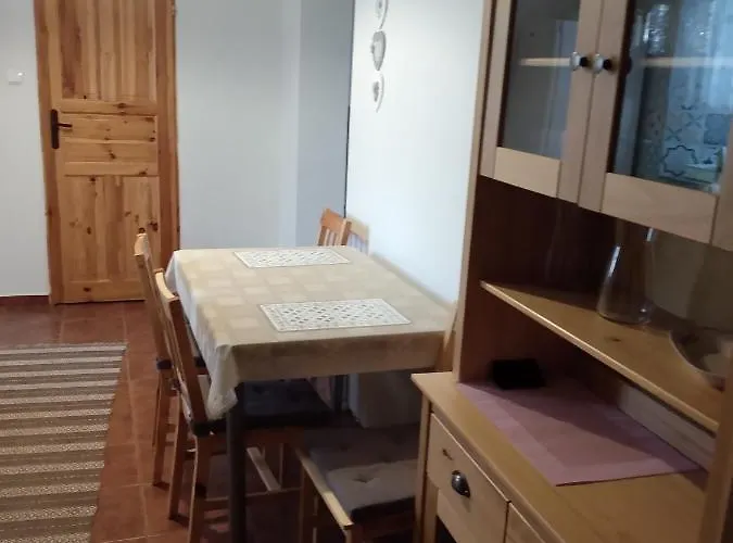 Kamienna Lantställe *