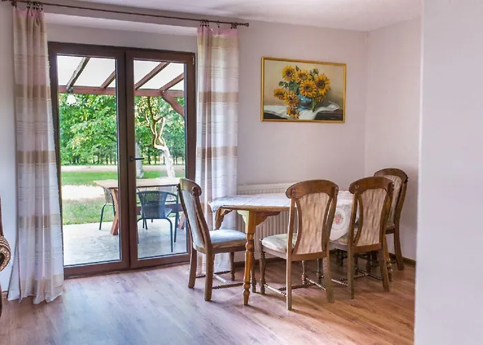 Kamienna Lantställe *